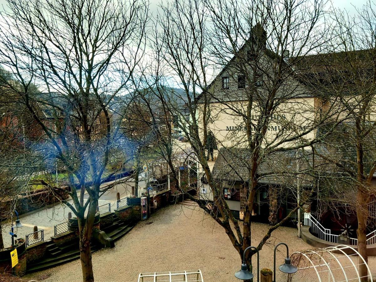 Hotel Schlossschenke Idar-Oberstein Exterior photo
